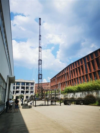 Mobiliojo ryšio bokšto priekaba